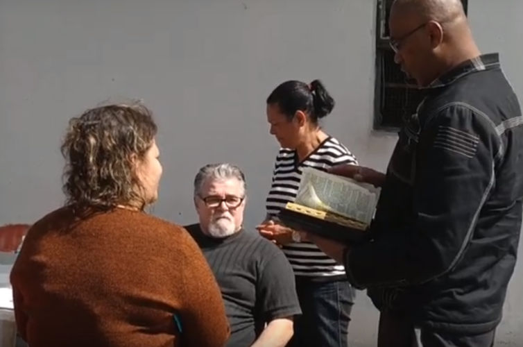EM BUSCA DAS ALMAS